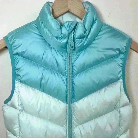 Mountain Hardware Women’s Ratio Down Puffer Vest Size X-Small - Picture 4 of 14